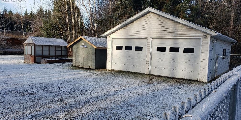 2455 KRESTON STREET Terrace Photo 13 2455 KRESTON STREET Terrace Photo 13